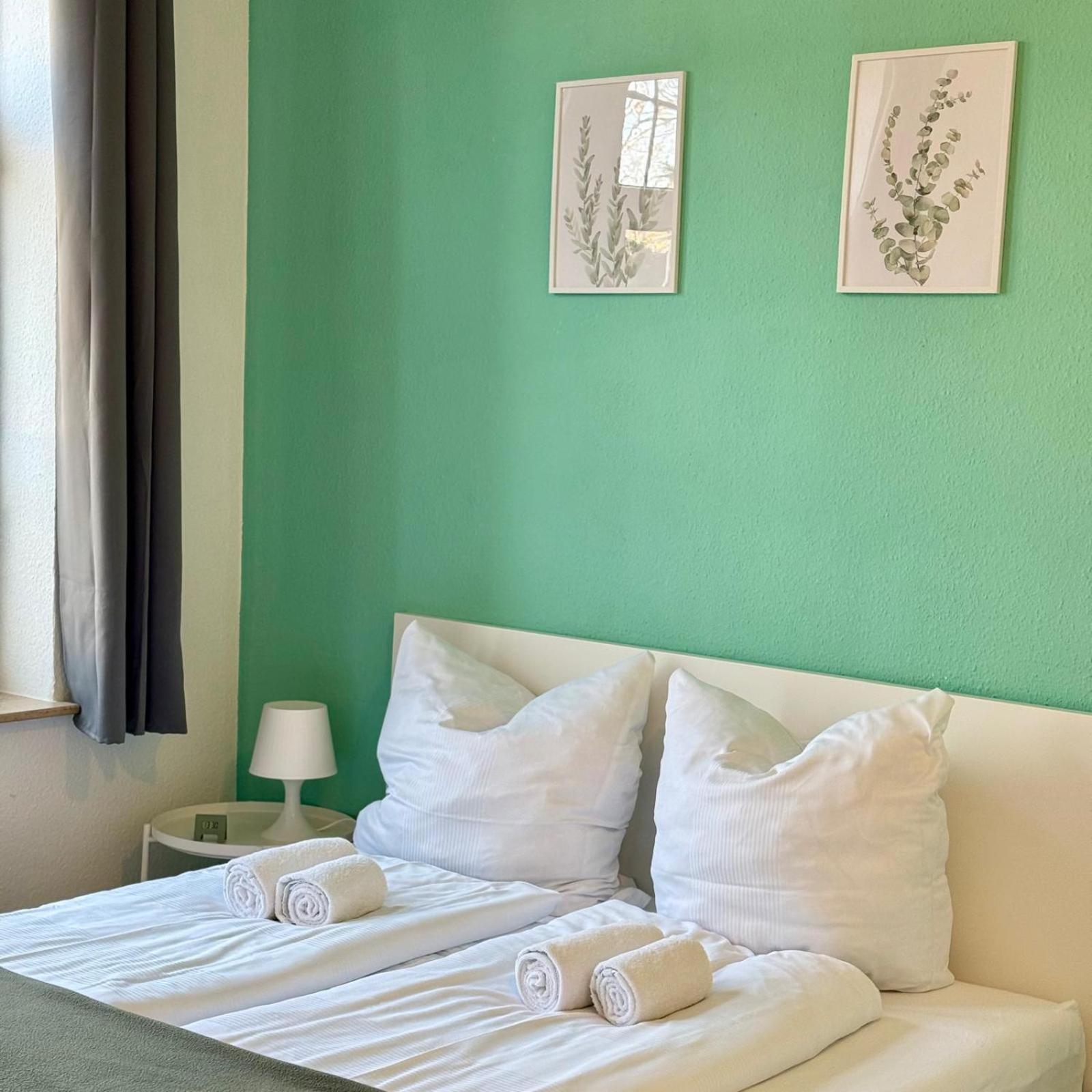 Raha Apartments - Charmantes Studio-Apartment - Hbf - Gratis Parkplatz แอร์ฟวร์ท ภายนอก รูปภาพ
